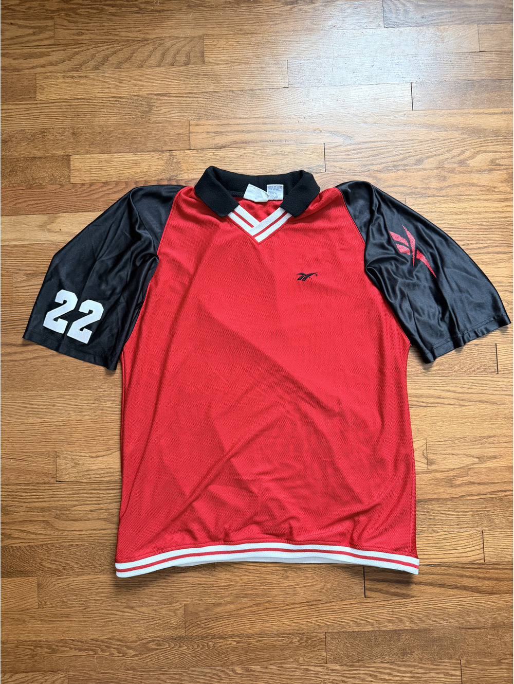 Vintage Reebok 1990s Red Black Jersey Shirt Size Large